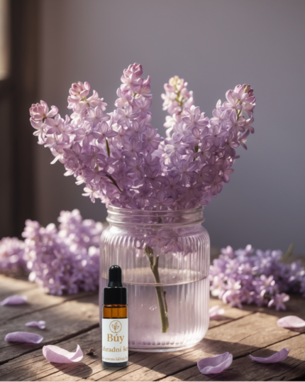 přírodní esenciální olej s vůní šeříku